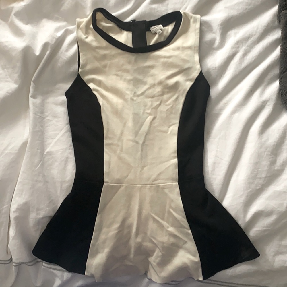 Aritza Wilfred trocadero peplum top